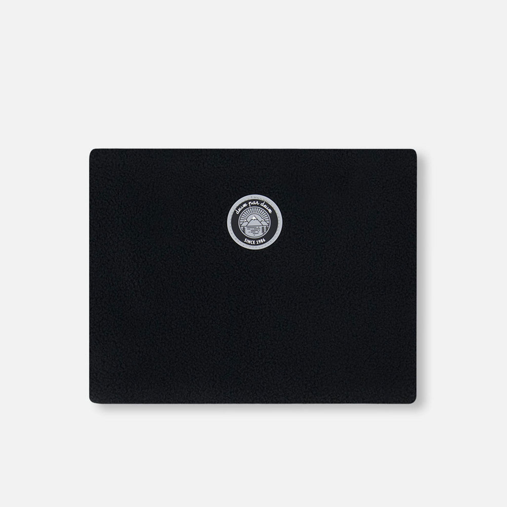 2X3-H10PB73-999B_NOI_F.JPG