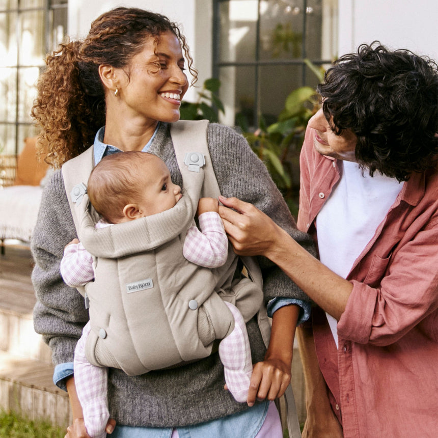 Porte-bébé Hold - Sable-Babybjorn-BAJ-089001CA-CLÉMENT