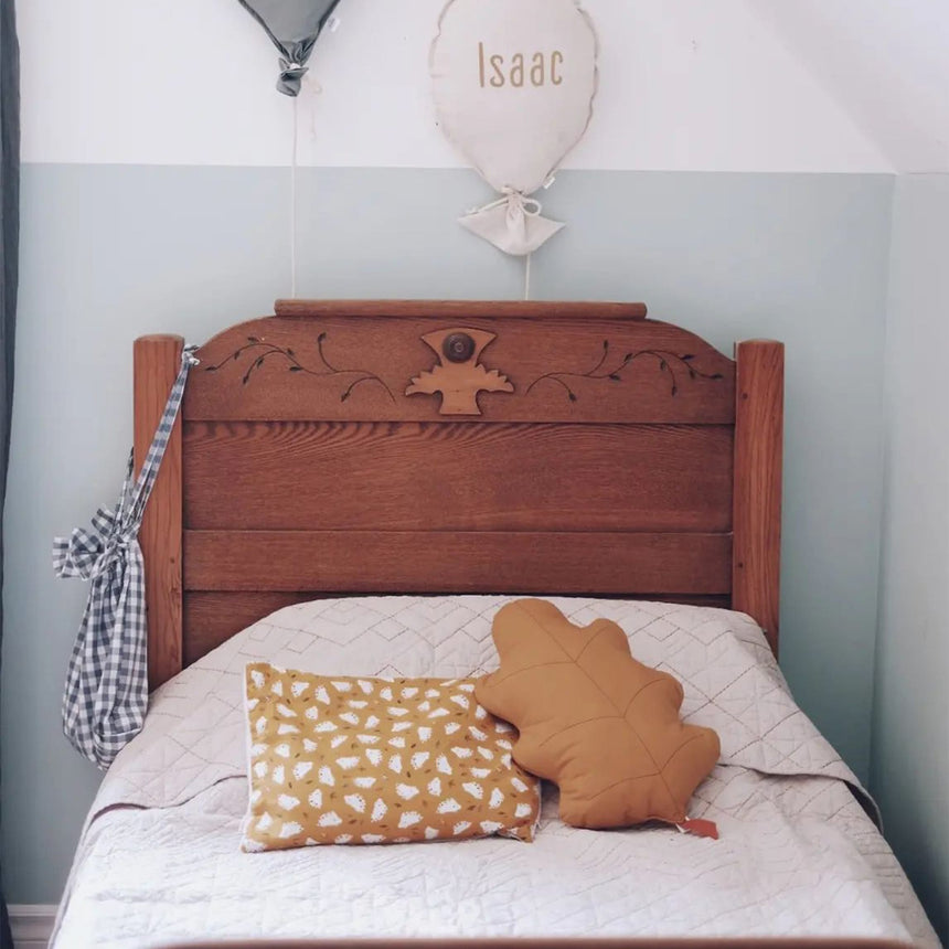 Coussin Feuille de Chêne - Ocre-The Butter Flying-BUT-PILOAKOCH-CLÉMENT