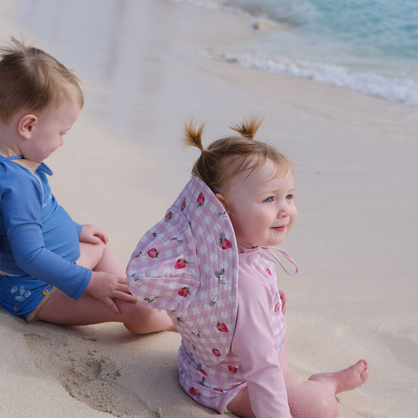 Strawberry Swin Diaper 8-35lbs