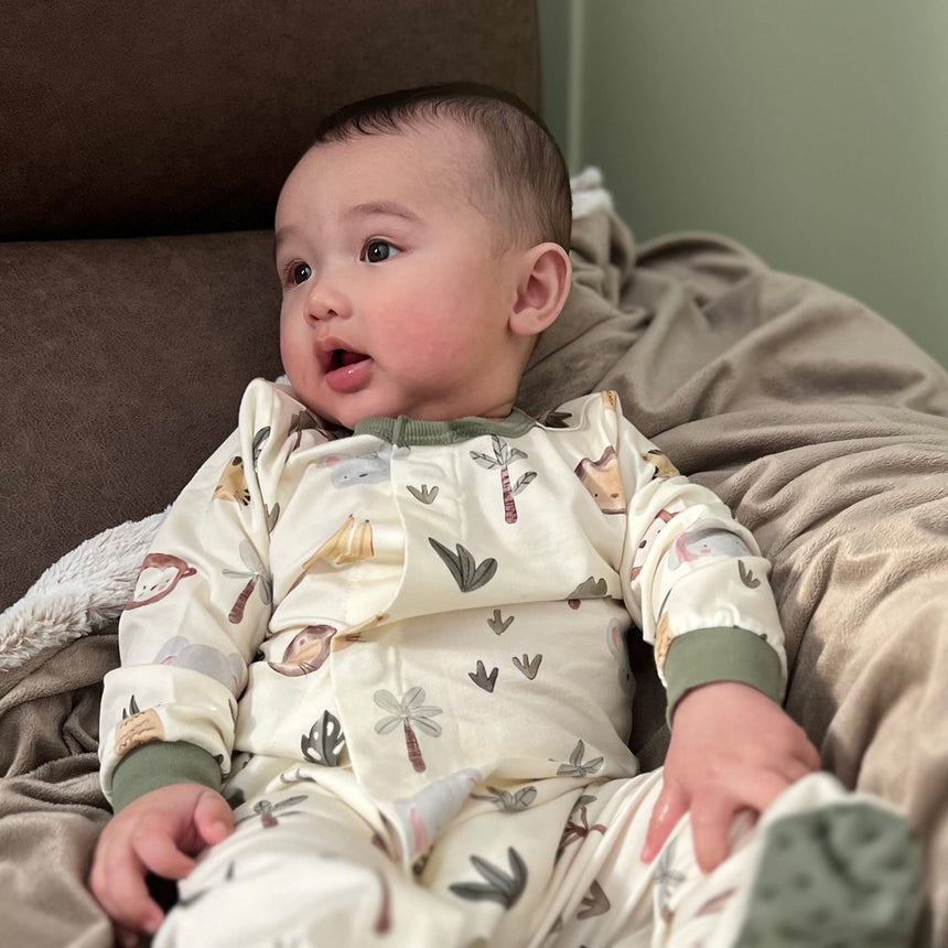 Jungle Magnetic Pajamas P-18m