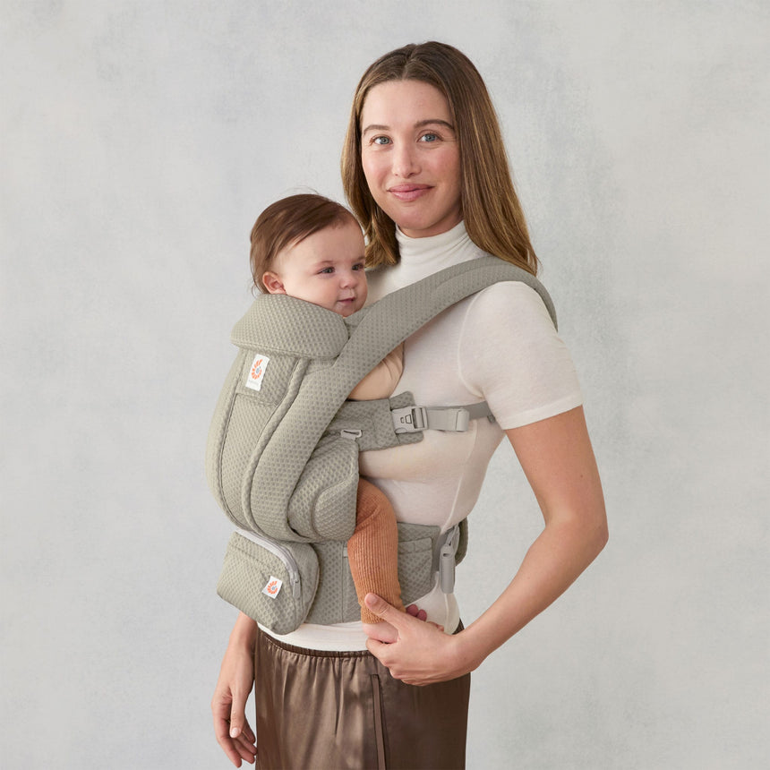 Porte-Bébé Omni Deluxe Mesh - Olive-Ergobaby-FUL-BCODMSFTOLV-CLÉMENT
