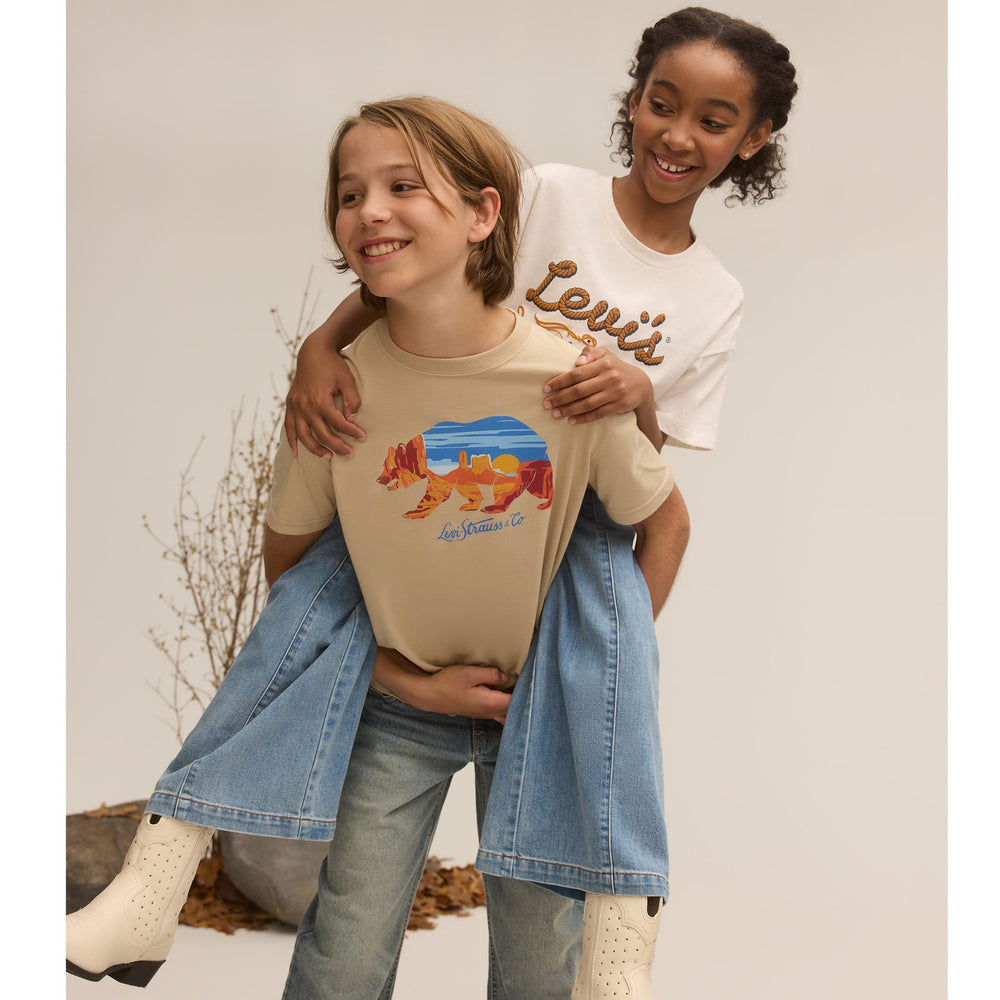 Scenic Bear T-shirt 8-16