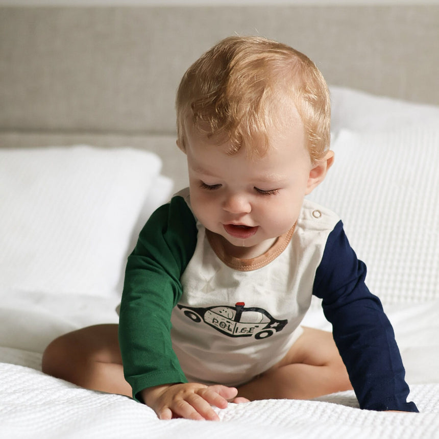 Cache-couche Police 3-24mois