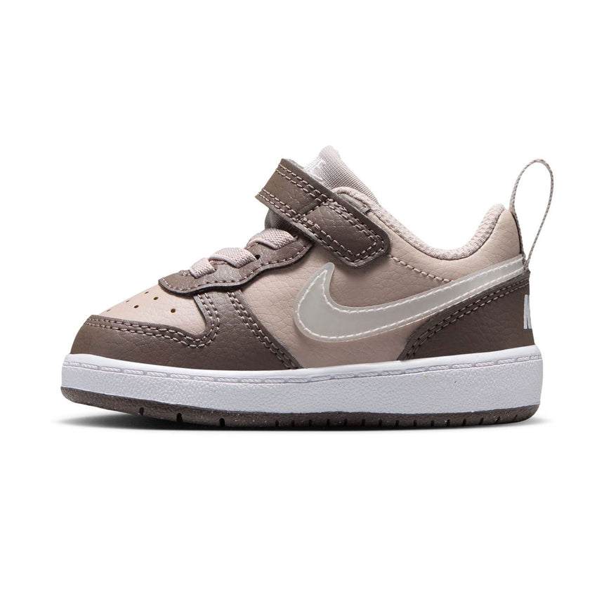 Soulier Court Borough Low Pointures 4-10-Nike-NIN-IV5821-200-CLÉMENT