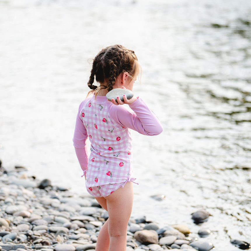 Maillot Uv Fraises 2-9ans Coco Mango-Calikids-CAL-S2645F-CLÉMENT