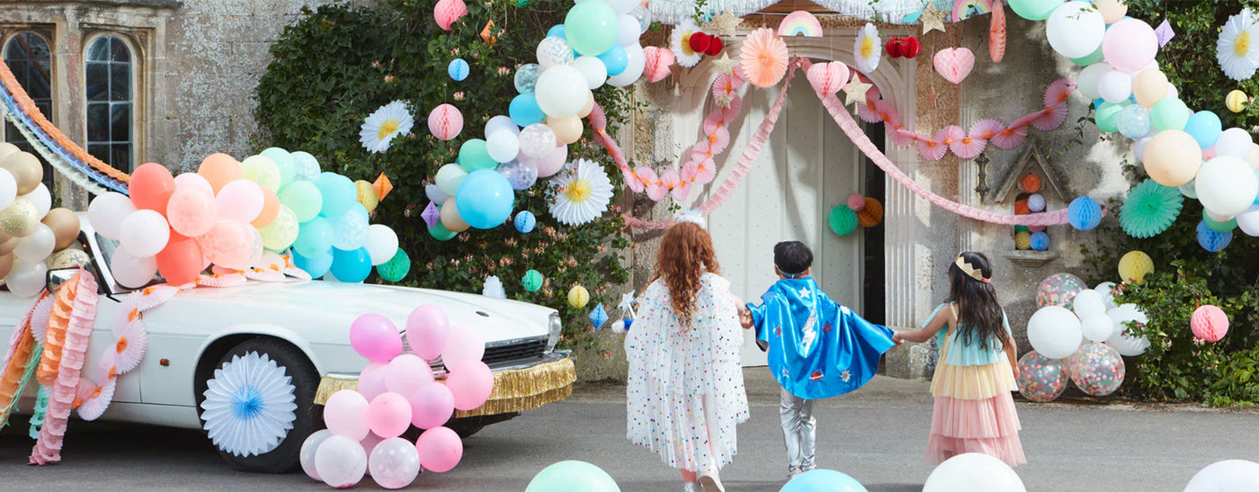 Fournitures de décoration pour les fêtes : mariage, anniversaire Fournitures de décoration pour les fêtes : mariage, anniversaire