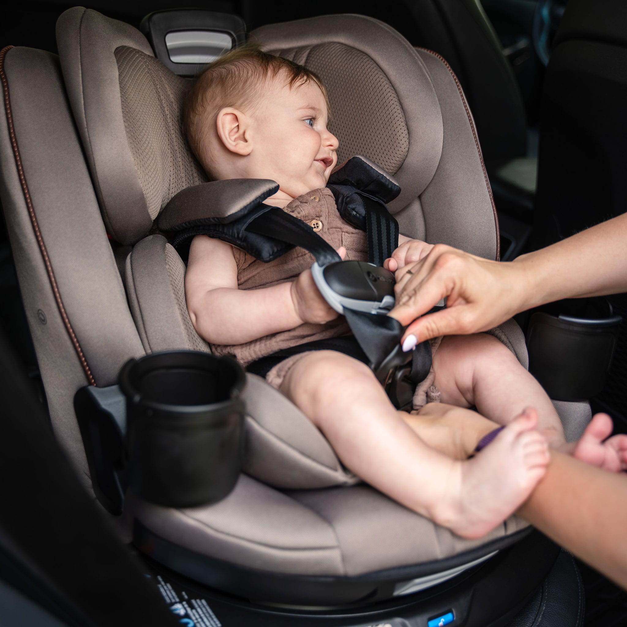 Siège d'Auto Tout-en-un Rotatif Andi 360°- Truffle - Maxi-cosi