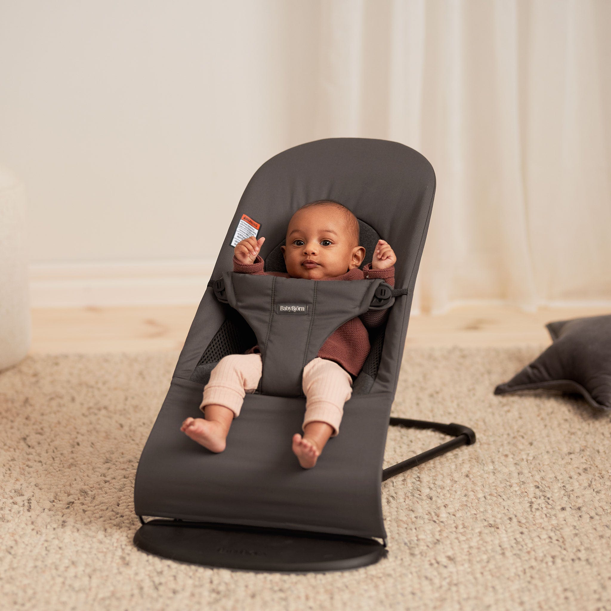 Siège Berçant Balance Soft - Gris Foncé - Babybjorn – CLÉMENT