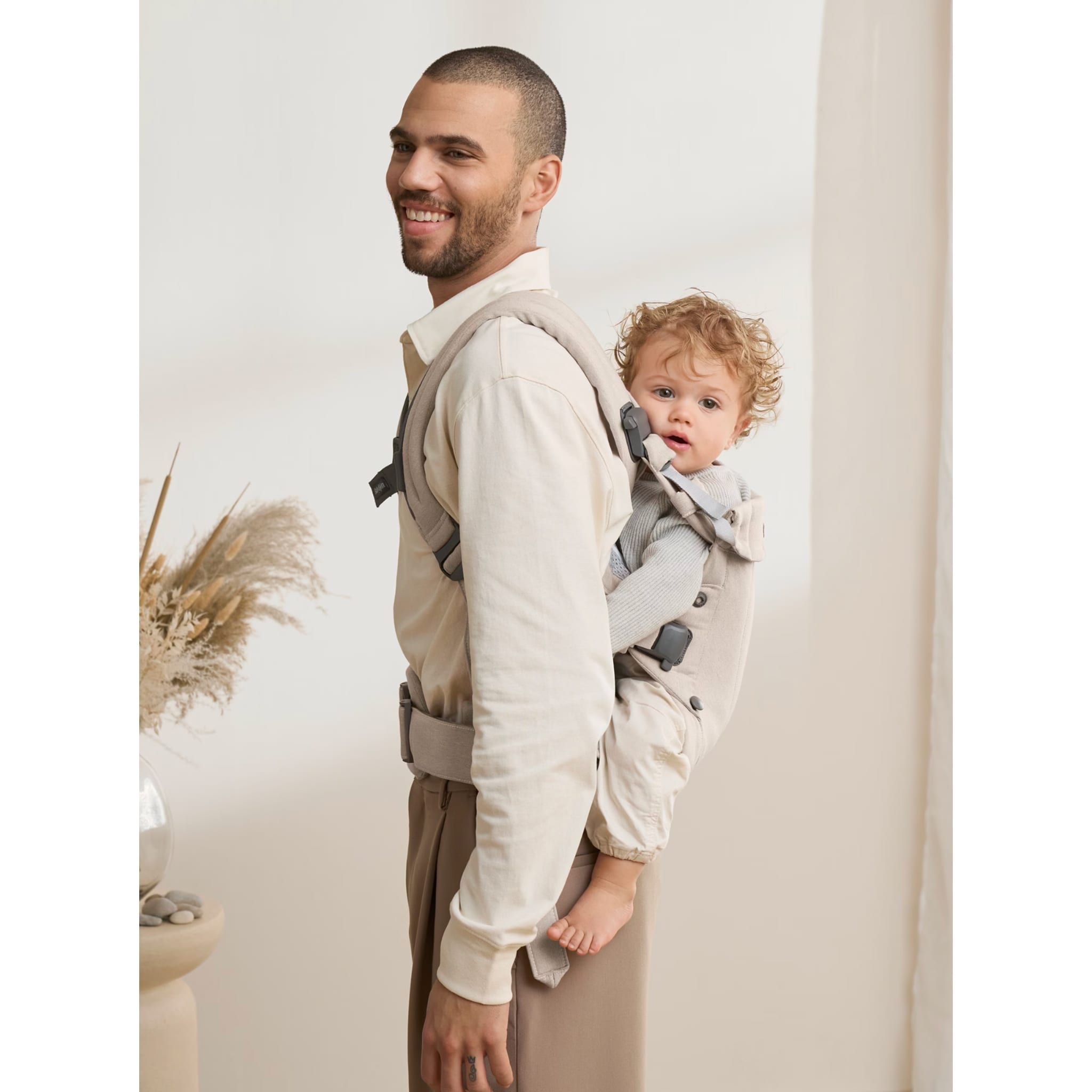 Baby Carrier Harmony - Light Beige – CLÉMENT