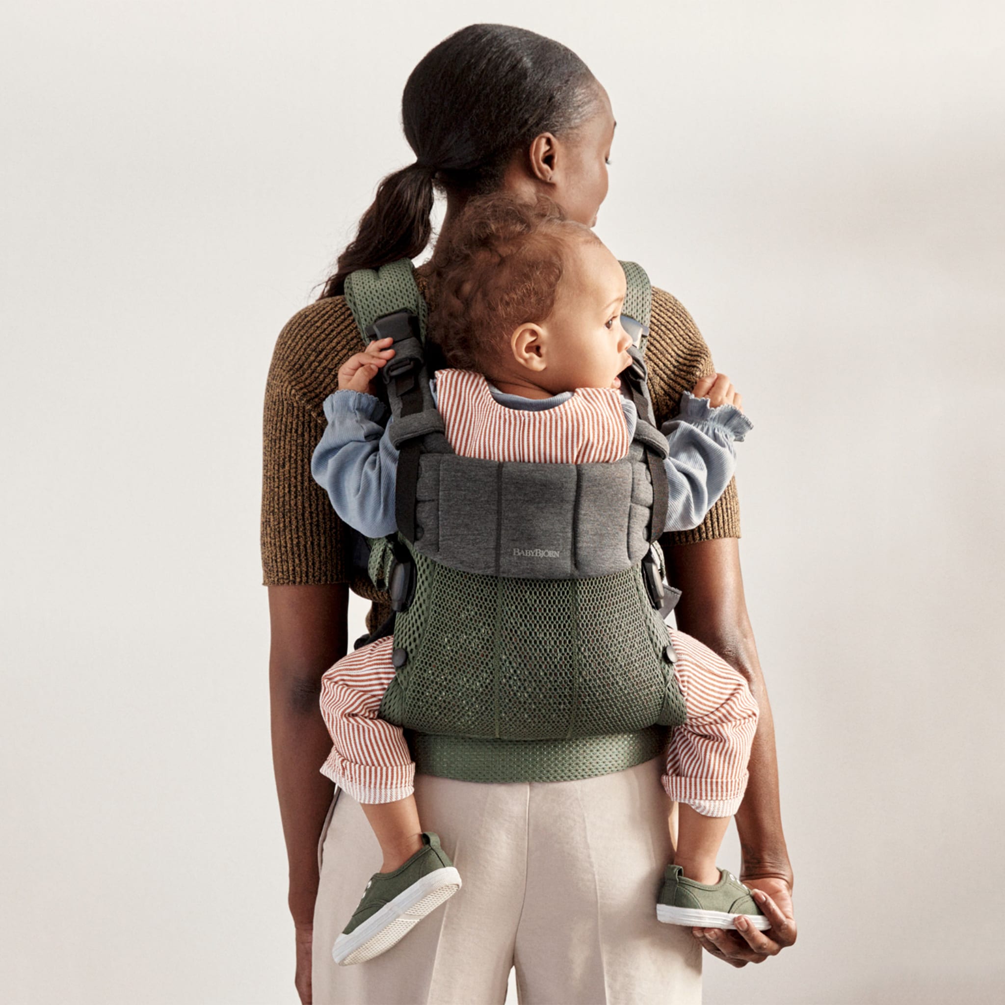 BABYBJÖRN BABY CARRIER HARMONY エアリーメッシュ 公式】ベビーキャリア HARMONY｜ベビービョルンの抱っこ紐