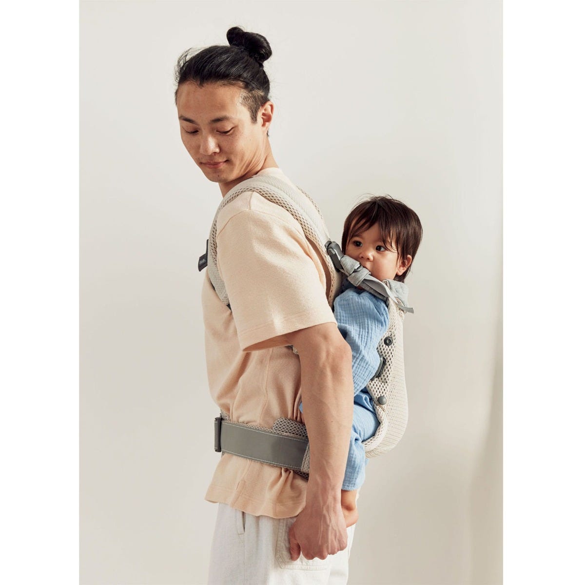 Porte-Bébé Harmony - Crème 3D mesh - Babybjorn – CLÉMENT