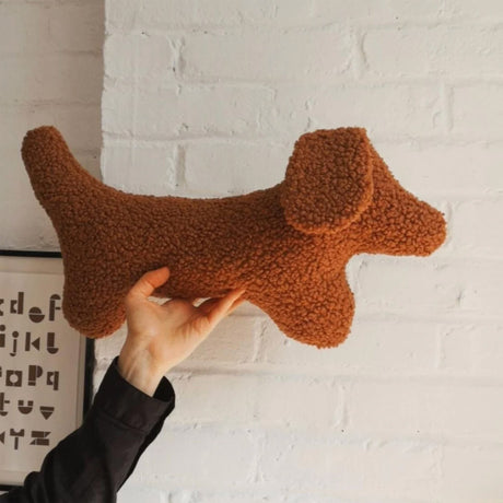 Peluche Chien Teckel - Rouille-The Butter Flying-BUT-DOGPLUEMORUS-CLÉMENT