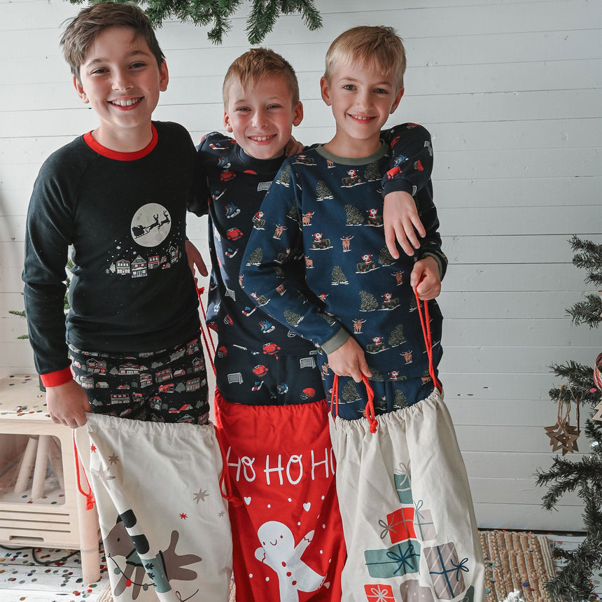 Grand Sac Cadeau / Poche Du Père Noel - Cadeaux-Bebe Confort-CA3-HK-GIFT-CLÉMENT