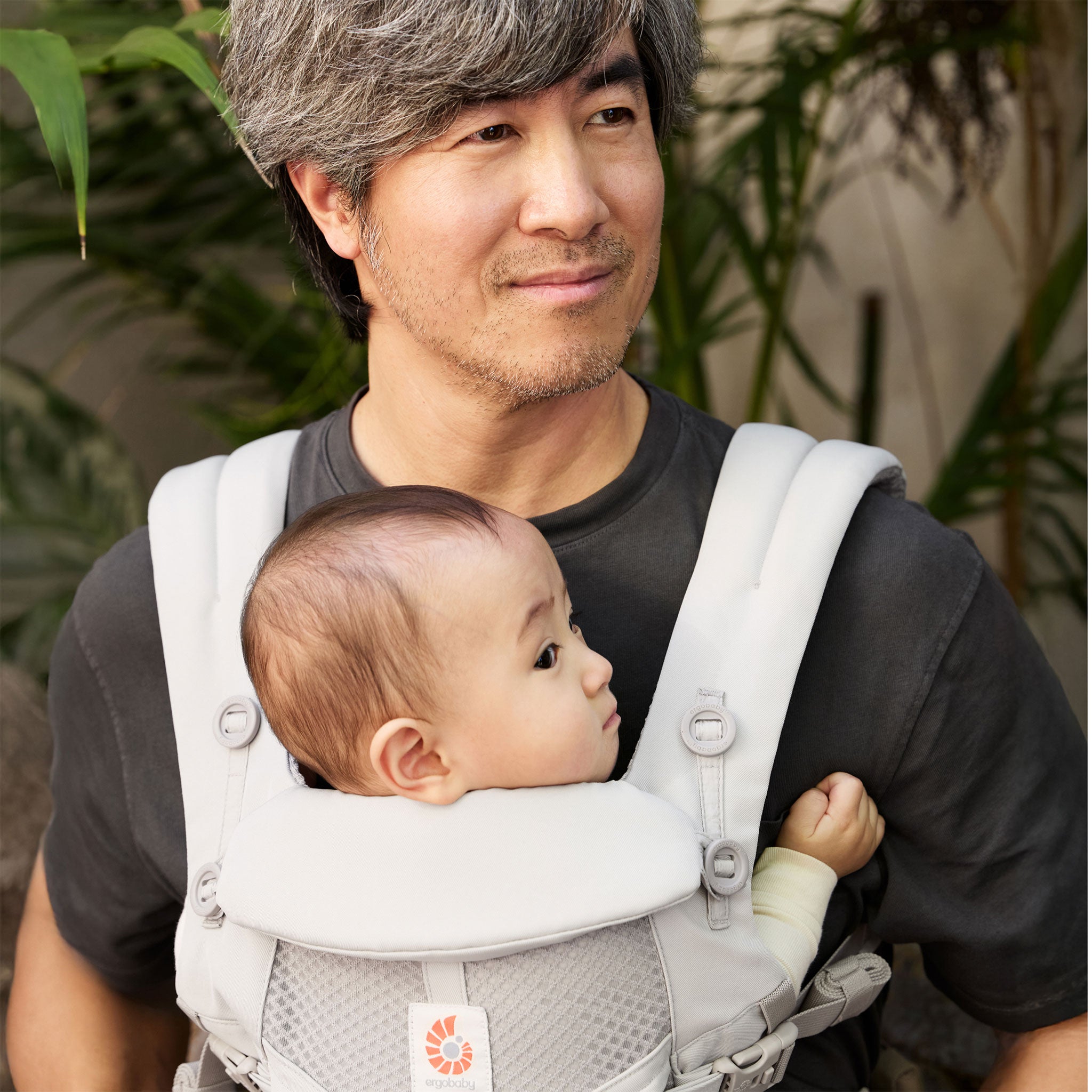 Porte-Bébé Omni 360 Cool Air Mesh - Gris Perle - Ergobaby – CLÉMENT