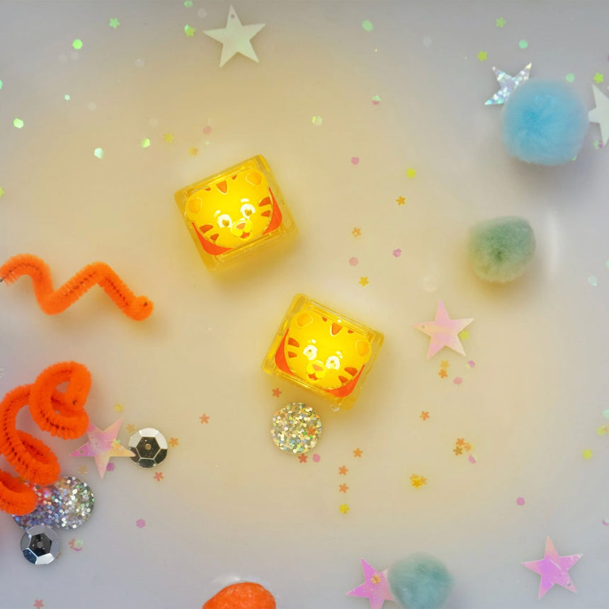 Light-Up Cubes for Bath - Daniel Tiger
