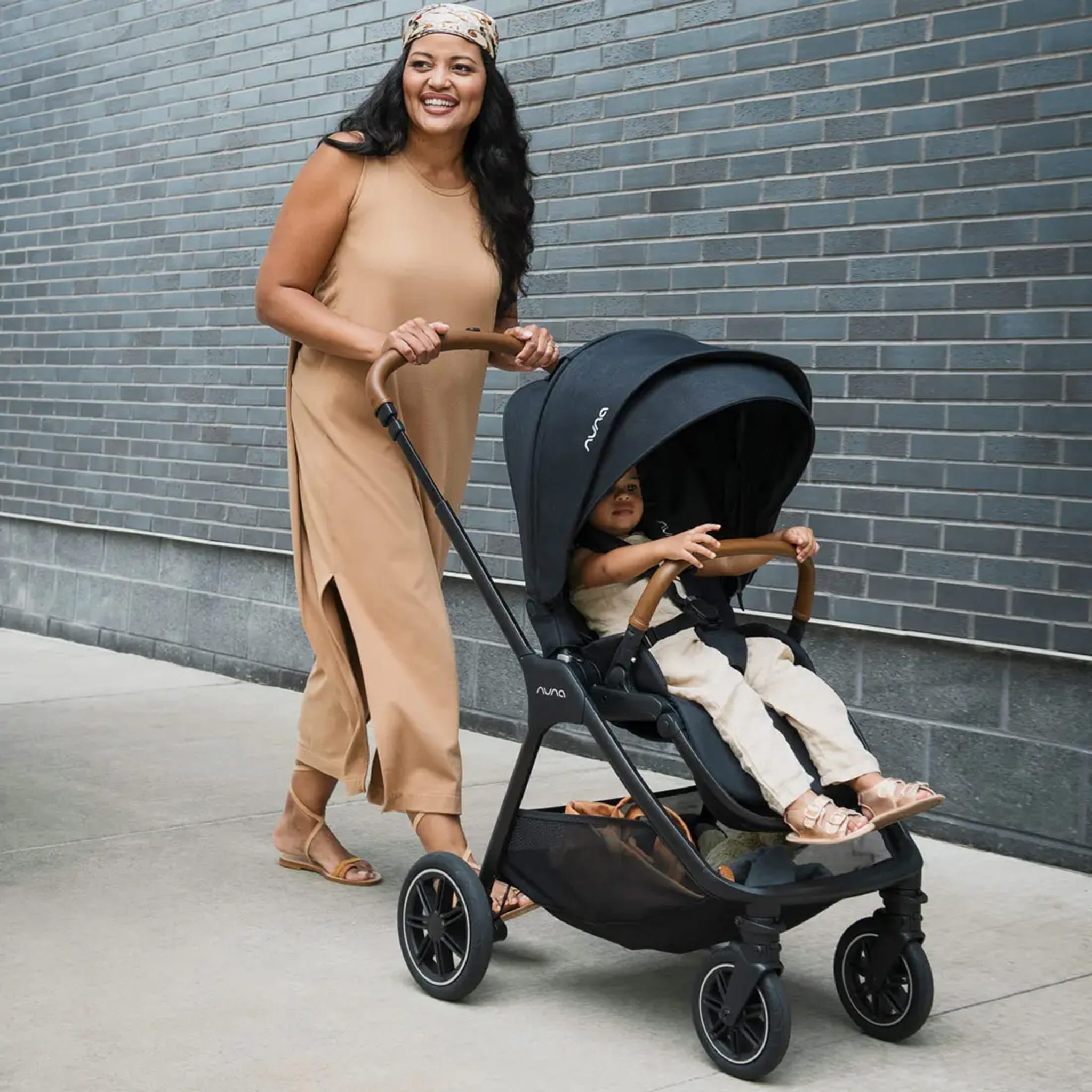 Triv Next Stroller - Caviar – CLÉMENT