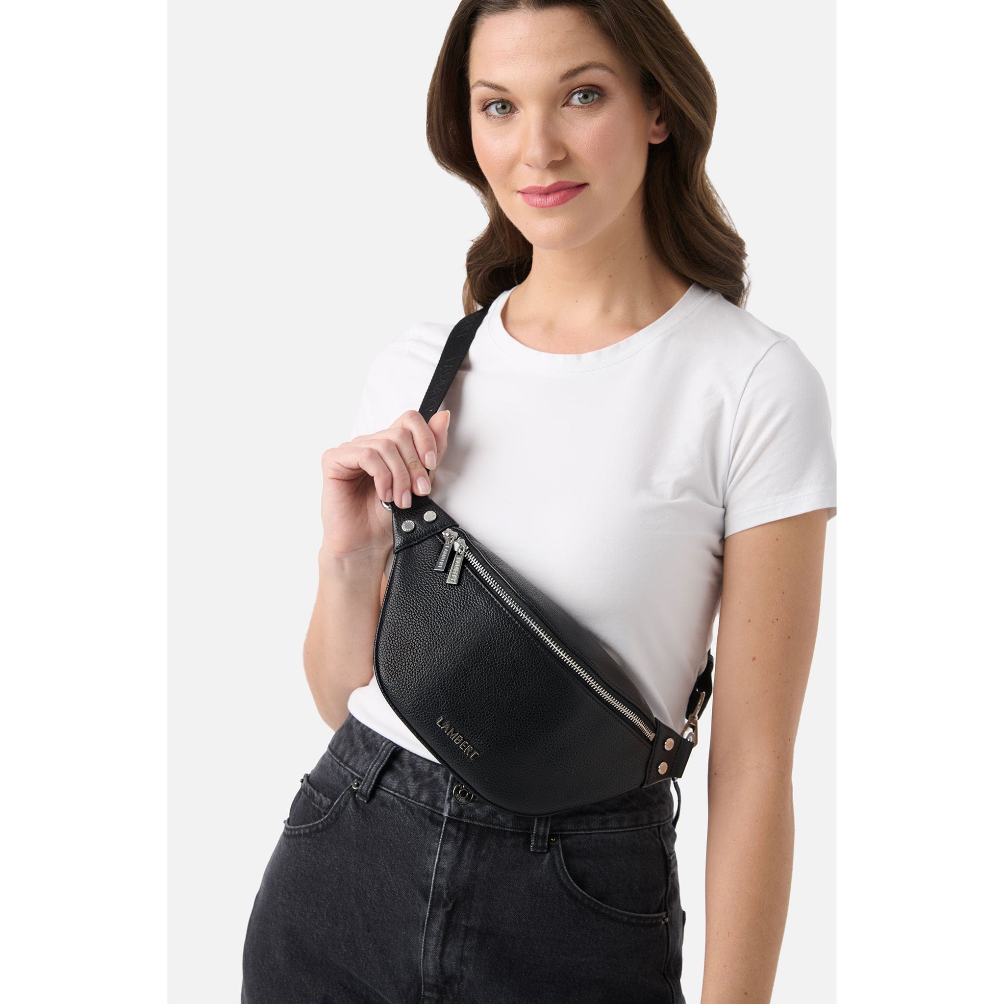 Sarah Fanny Bag - Black – CLÉMENT
