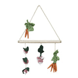 LOA-HANG-VEGGIES_B_1.JPG