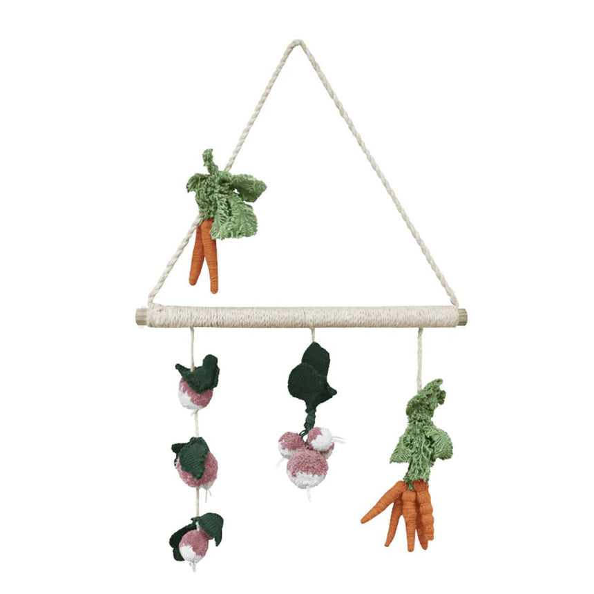 LOA-HANG-VEGGIES_B_1.JPG