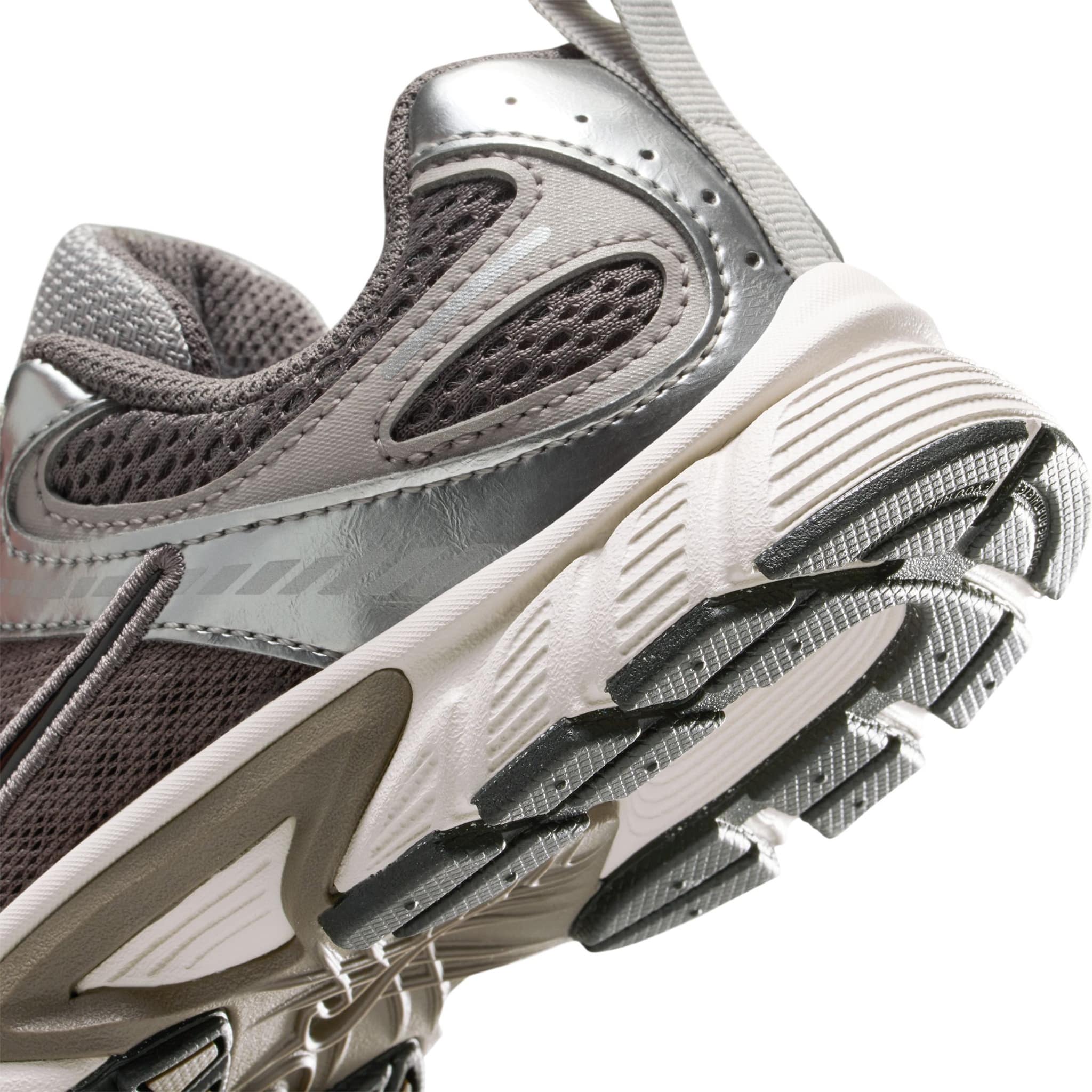 Rin(*˙˘˙*)ஐ 19x8 Enkei Raijin (Hyper Silver) Wheels/Rims 5x112 (467-980