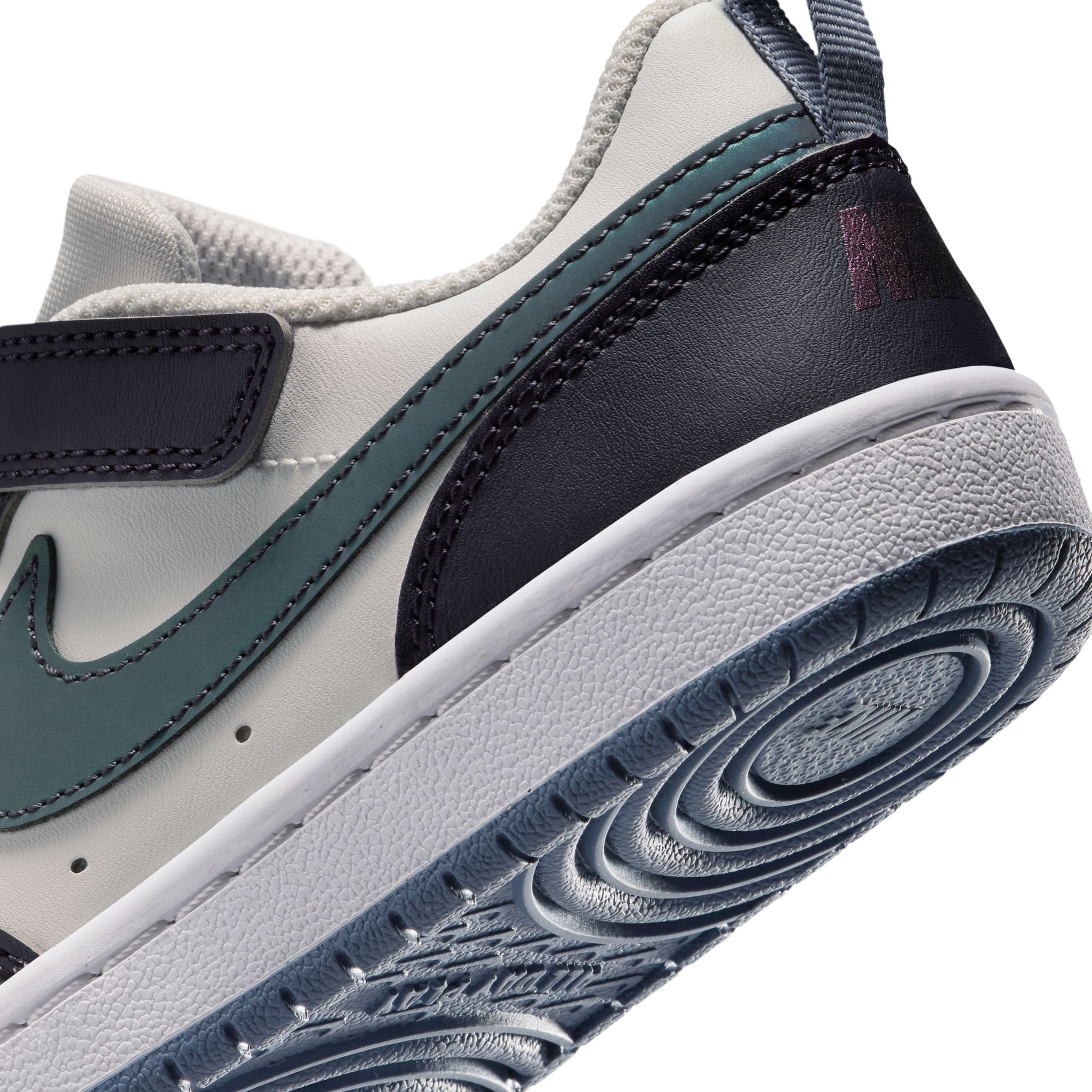 Soulier Court Borough Pointures 11-3 - Nike – CLÉMENT