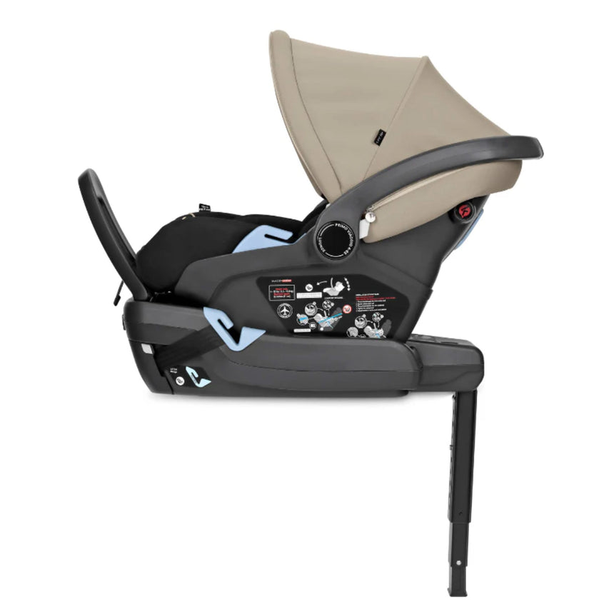 PEG-CA00GU13MO26_D.JPG