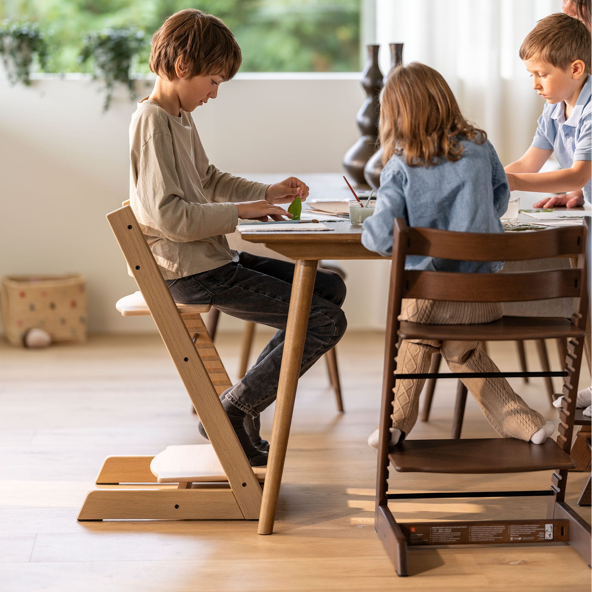 Tripp Trapp ブラウン Tripp Trapp® High Chair V2 - Oak Brown – CLÉMENT